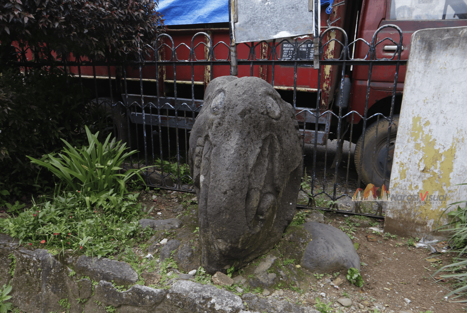 Batu Megalitikum Arca Gajah